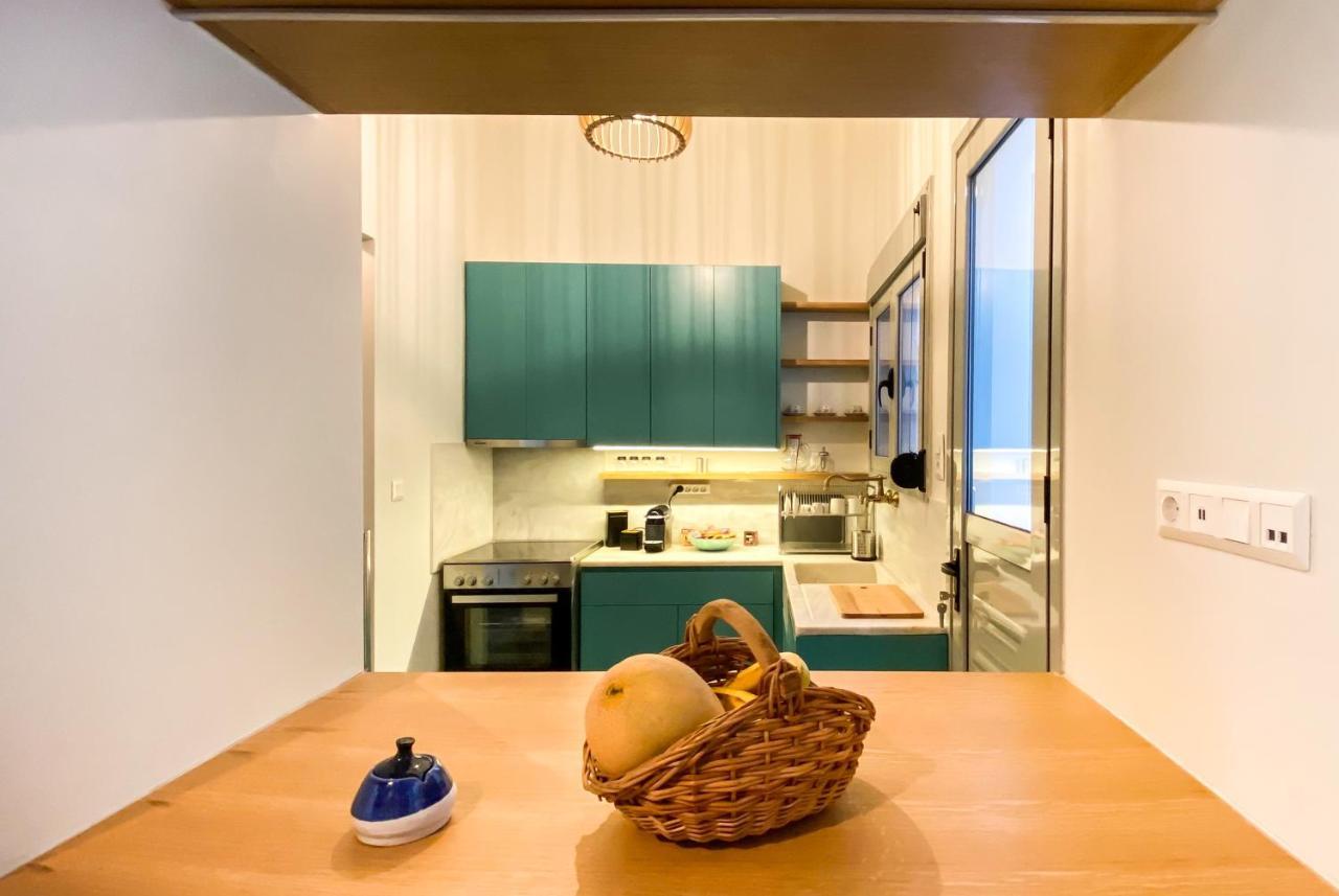 Acropolis Slow Living Apt Under The Parthenon Atenas Exterior foto